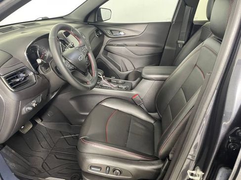 Used 2023 Chevrolet Equinox RS w/ RS Leather Package AWD/4WD image 2