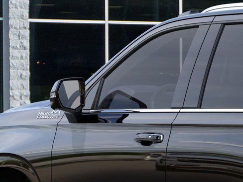 New 2026 Chevrolet Tahoe High Country image 12
