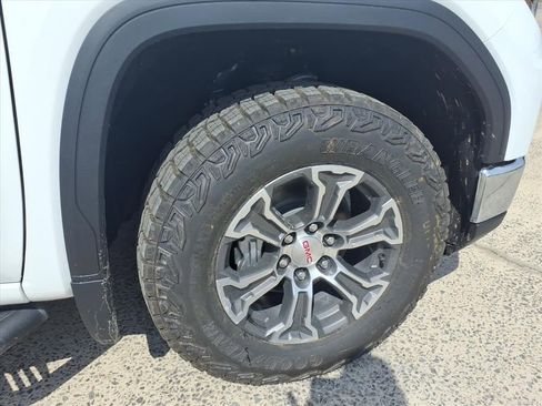 New 2026 GMC Sierra 1500 Pro w/ Pro Value Package image 9