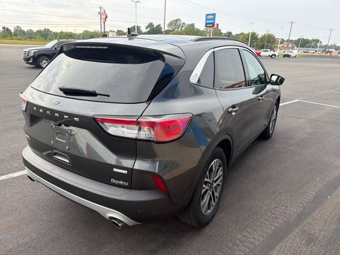 Used 2020 Ford Escape SEL FWD image 4