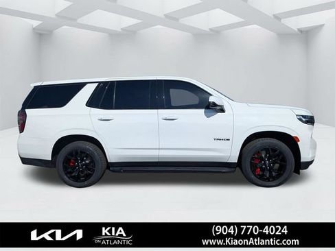 Used 2023 Chevrolet Tahoe RST w/ RST Performance Edition AWD/4WD image 2