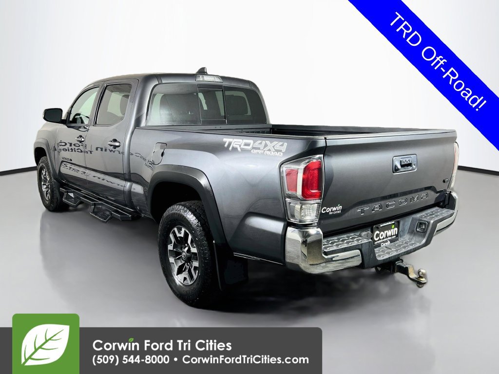 Used 2022 Toyota Tacoma TRD Off-Road AWD/4WD image 10