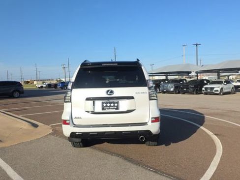 Used 2023 Lexus GX 460 w/ Black Line Special Edition AWD/4WD image 7