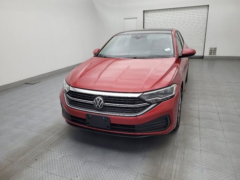 Used 2024 Volkswagen Jetta SE image 15