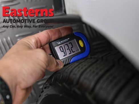 Used 2022 Ford Transit Connect XL FWD image 30