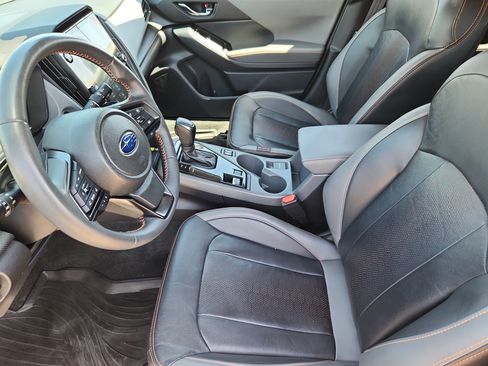 Used 2024 Subaru Crosstrek 2.5i Limited w/ Popular Package #4A AWD/4WD image 9
