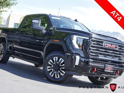 Used 2025 GMC Sierra 2500 AT4 w/ AT4 Premium Plus Package