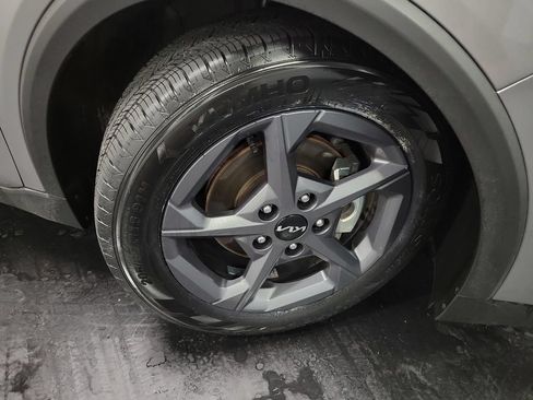 Used 2025 Kia K4 FWD image 10
