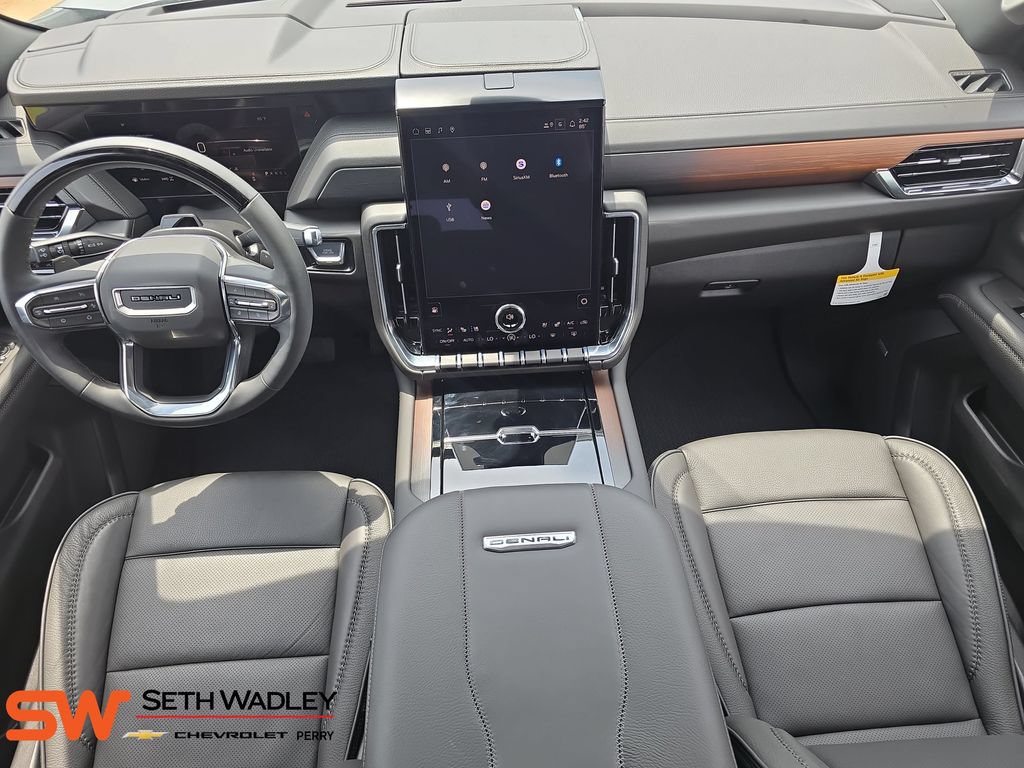 New 2026 GMC Yukon Denali w/ Denali Reserve Package AWD/4WD image 9