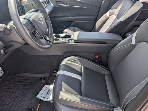 New 2026 Toyota Camry SE FWD image 4