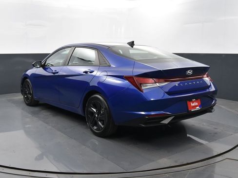 Used 2022 Hyundai Elantra SEL w/ Convenience Package image 31