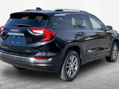 Used 2024 GMC Terrain SLT image 5