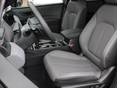 New 2026 Subaru Outback Limited AWD/4WD image 18