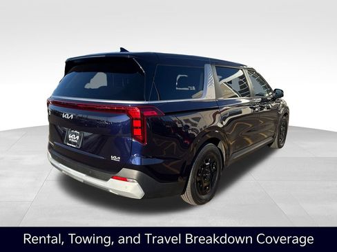 Certified 2025 Kia Carnival image 6