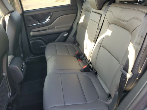 New 2026 Lincoln Corsair Premiere image 28