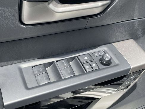 New 2026 Toyota Tundra Limited AWD/4WD image 28