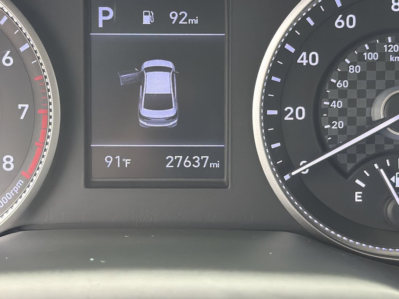 Used 2020 Hyundai Elantra SE FWD image 28