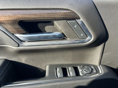 Used 2024 Chevrolet Silverado 1500 LT Trail Boss w/ Convenience Package II image 52