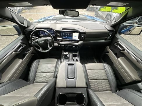 Used 2022 Chevrolet Silverado 1500 ZR2 image 18