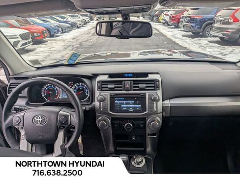 Used 2015 Toyota 4Runner SR5 Premium image 13