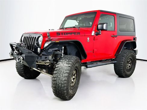 Used 2018 Jeep Wrangler Sport image 2