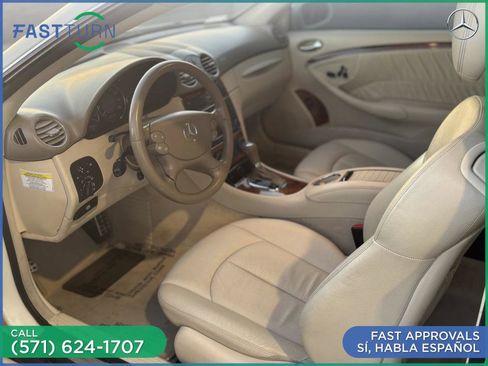 Used 2007 Mercedes-Benz CLK 350 Coupe image 31