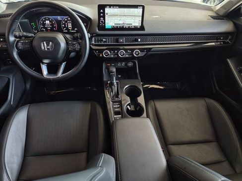 Used 2024 Honda Civic Touring image 17