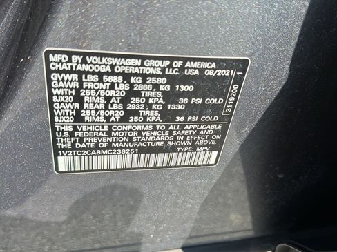 Used 2021 Volkswagen Atlas Cross Sport SEL Premium AWD/4WD image 43