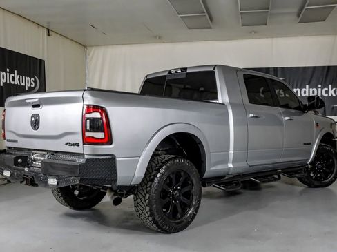Used 2022 RAM 2500 Laramie w/ Night Edition AWD/4WD image 8