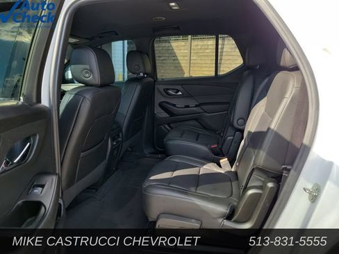 Used 2023 Chevrolet Traverse LT AWD/4WD image 22