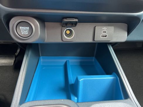 New 2026 Ford Maverick XLT image 18