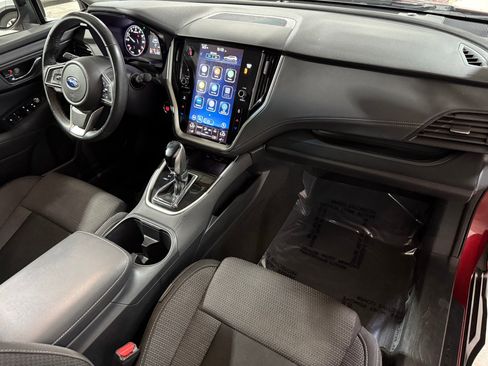 Used 2021 Subaru Outback Premium image 40