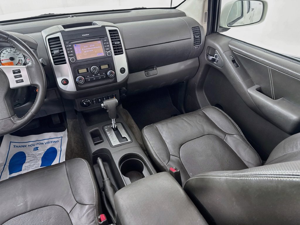 Used 2013 Nissan Frontier PRO-4X w/ Pro-4x Luxury Pkg AWD/4WD image 28