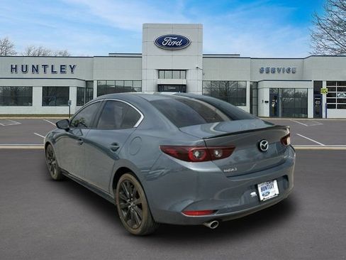 Used 2023 MAZDA MAZDA3 s FWD image 5