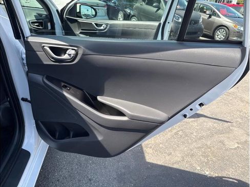 Used 2019 Hyundai Ioniq Blue image 20