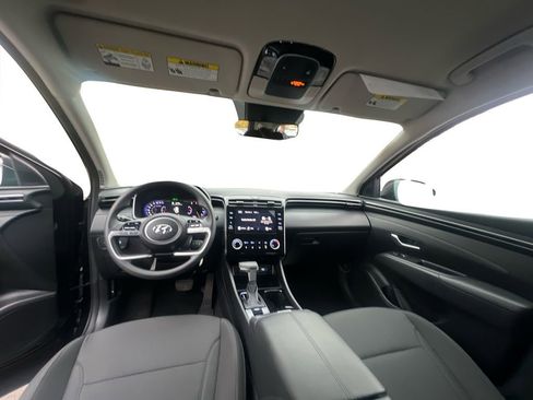 Certified 2024 Hyundai Tucson SE image 14