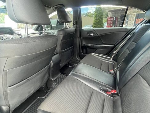 Used 2017 Honda Accord Sport image 15