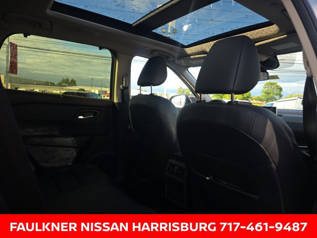 Certified 2023 Nissan Rogue SV w/ SV Premium B Package AWD/4WD image 13