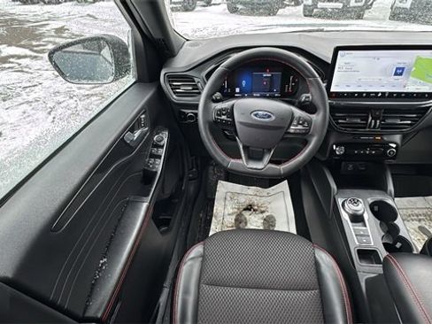 Certified 2023 Ford Escape ST-Line w/ Tech Pack #1 image 13