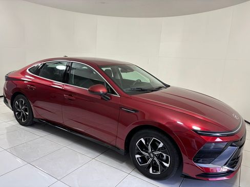 Used 2024 Hyundai Sonata SEL FWD image 6
