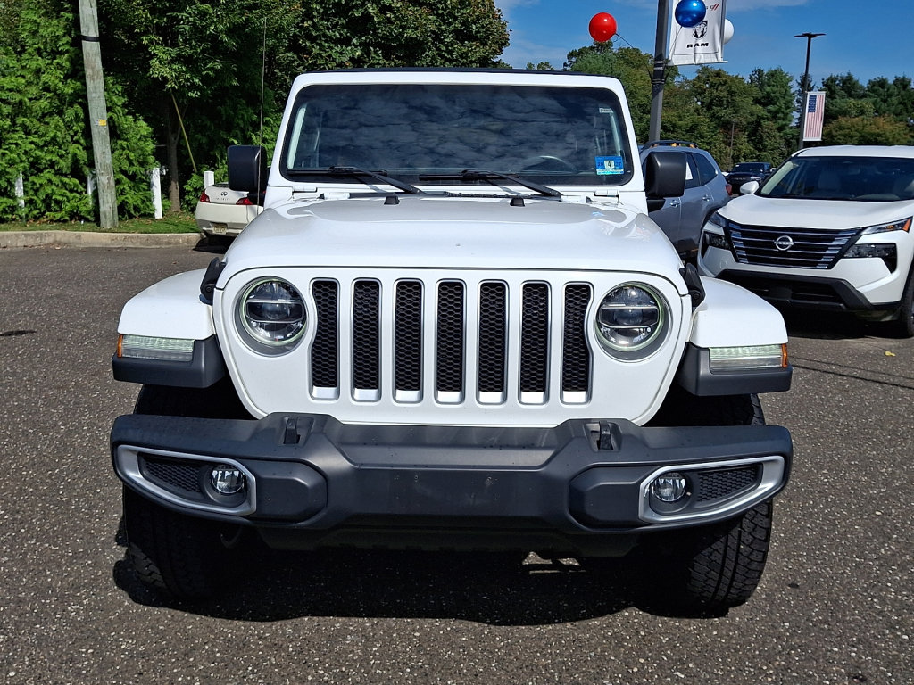 Used 2018 Jeep Wrangler Unlimited Sahara w/ Cold Weather Group AWD/4WD image 8