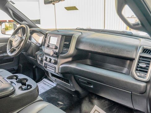 Used 2022 RAM 2500 Tradesman RWD image 23