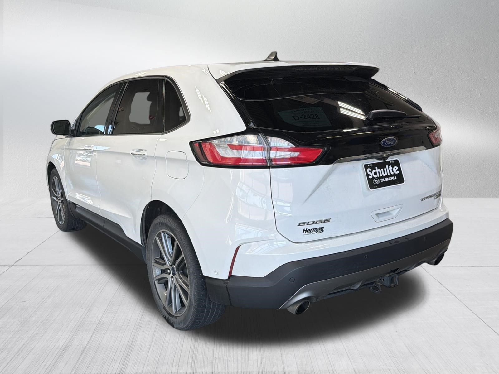 Used 2020 Ford Edge Titanium w/ Equipment Group 301A AWD/4WD image 5