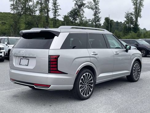 Certified 2026 Hyundai Palisade Calligraphy AWD/4WD image 32