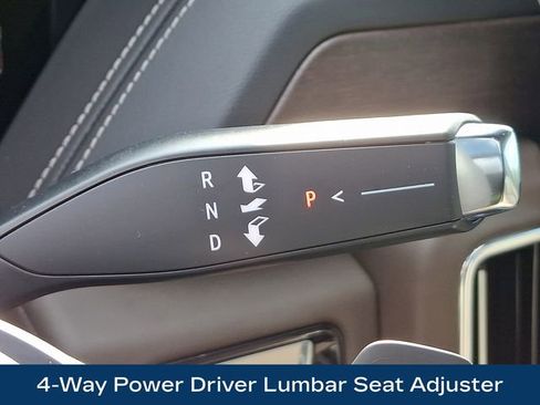 Used 2025 GMC Yukon Denali Ultimate image 11