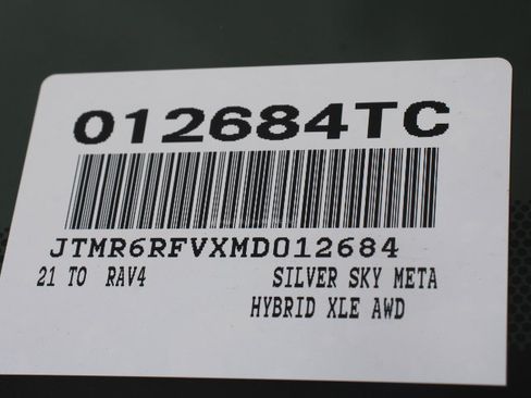 Certified 2021 Toyota RAV4 XLE w/ Convenience Package image 29