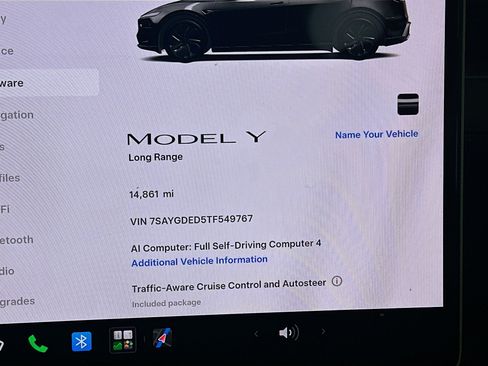 Used 2026 Tesla Model Y Long Range RWD image 18