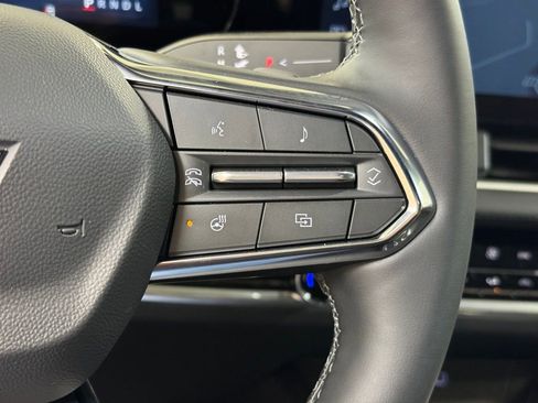 New 2026 Chevrolet Equinox LT w/ Convenience Package II image 35