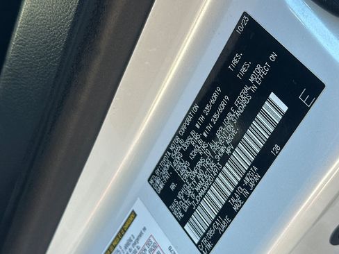 Used 2024 Lexus RX 350 Premium w/ Accessory Package (Z1) FWD image 28