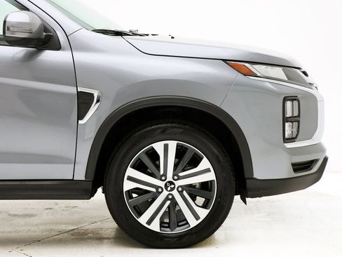 Used 2025 Mitsubishi Outlander Sport AWD image 4